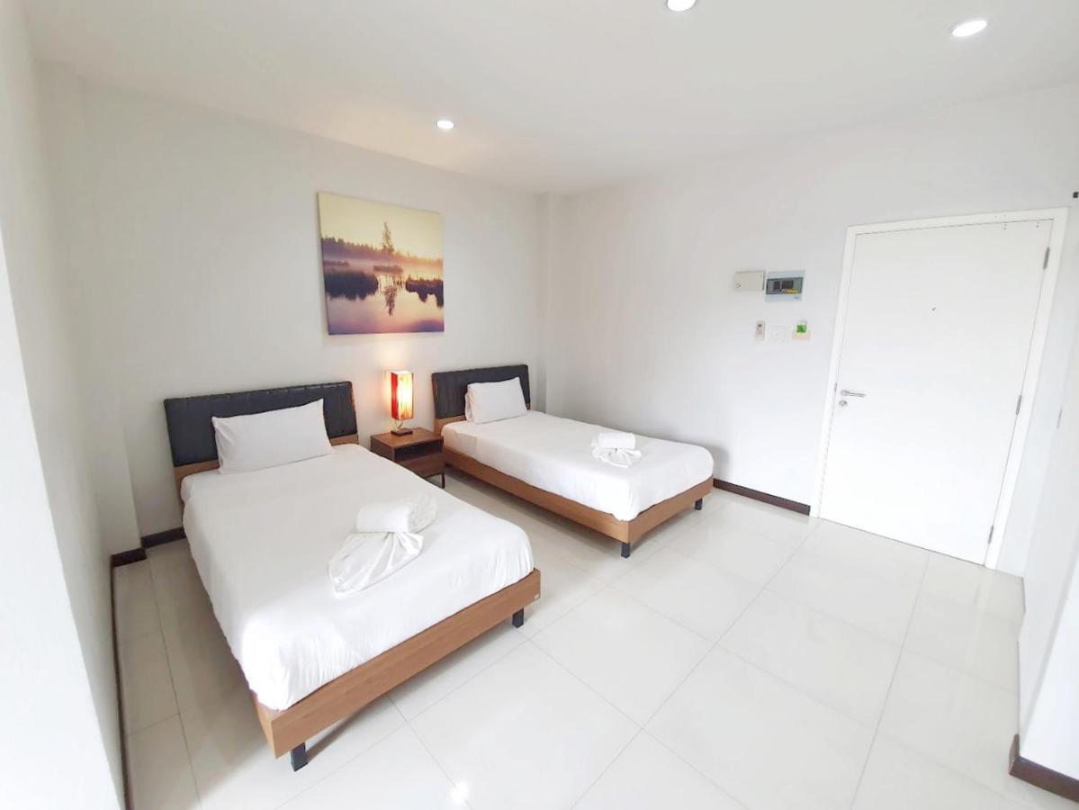 Orchid Surin Apartamento Exterior foto