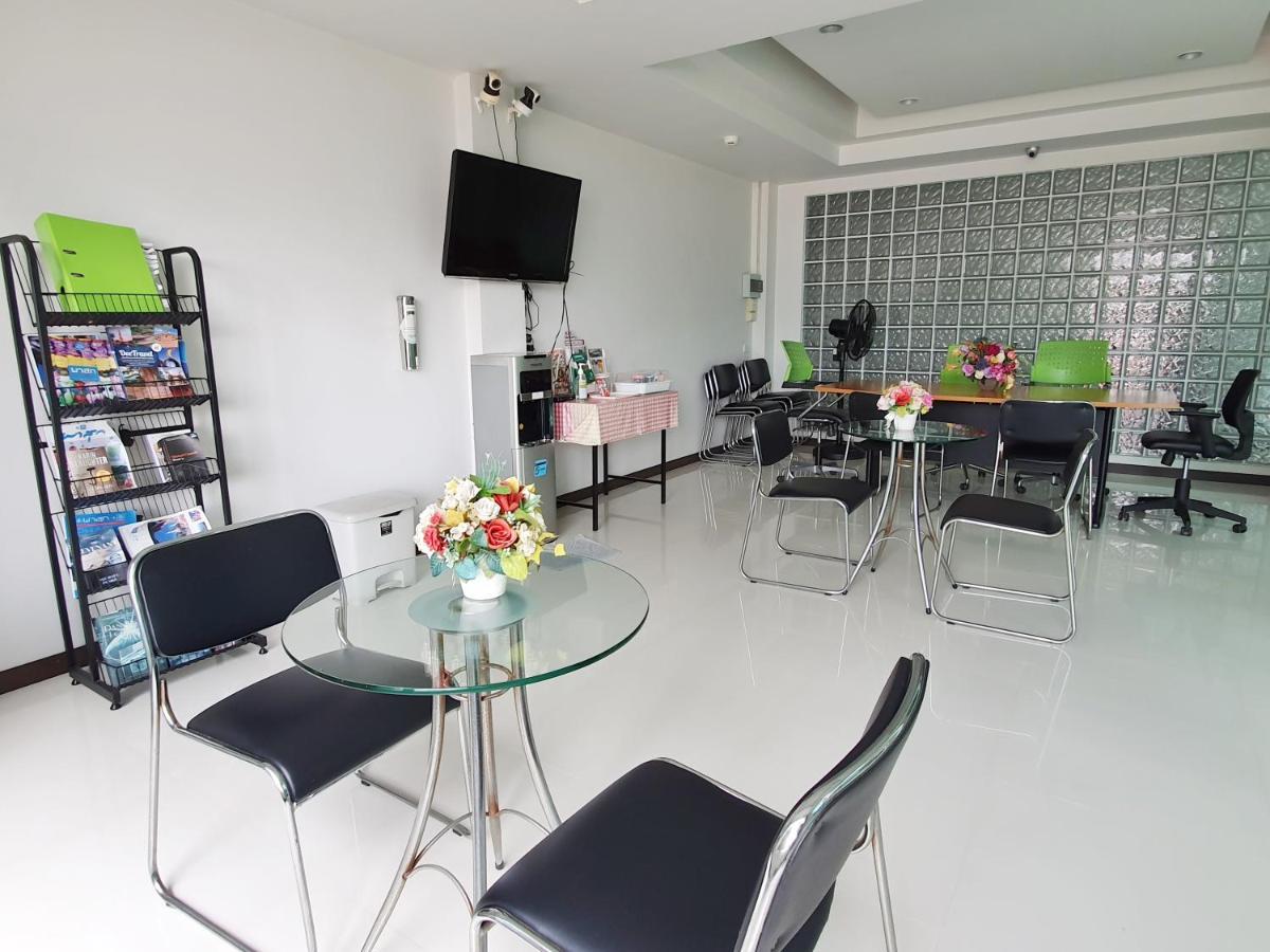 Orchid Surin Apartamento Exterior foto