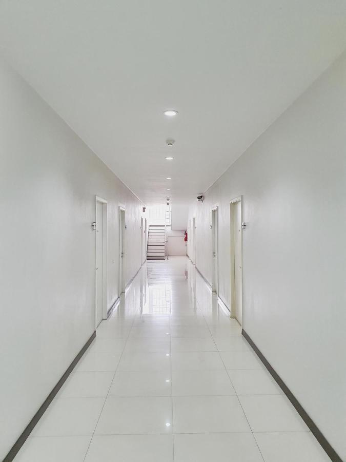 Orchid Surin Apartamento Exterior foto