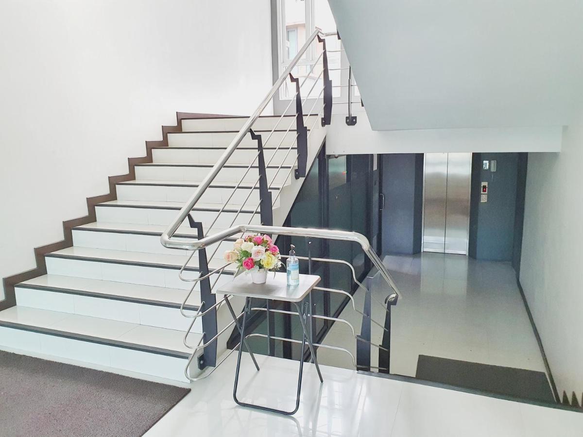 Orchid Surin Apartamento Exterior foto