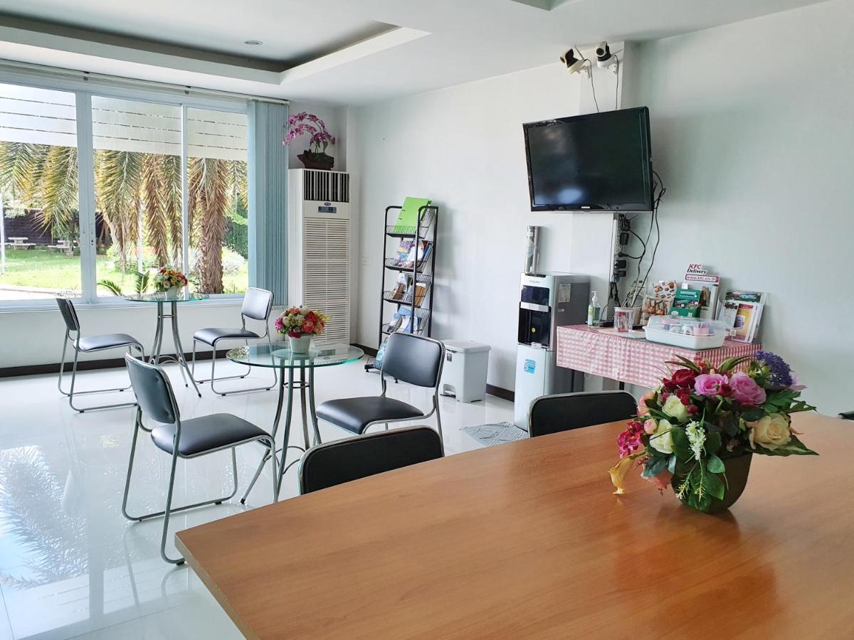 Orchid Surin Apartamento Exterior foto